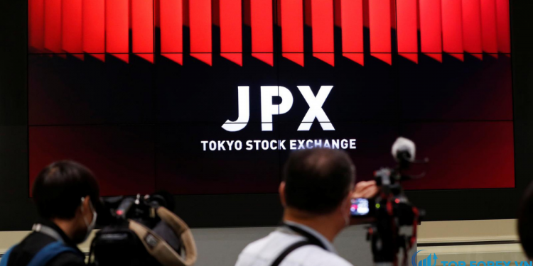 Chứng khoán tăng khi tiến độ vaccine gần hoàn thành