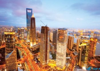 GDP của Trung Quốc tăng 2,3% vào năm 2020, phục hồi mạnh mẽ dịch