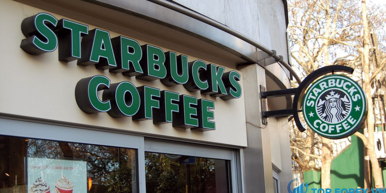 Starbucks đứng đầu ước tính thu nhập ngay cả khi sự phục hồi của Hoa Kỳ bị ảnh hưởng
