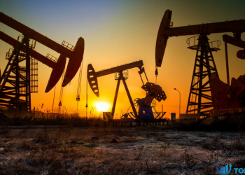 Giá dầu tăng khi các cuộc đàm phán hạt nhân Iran kéo dài