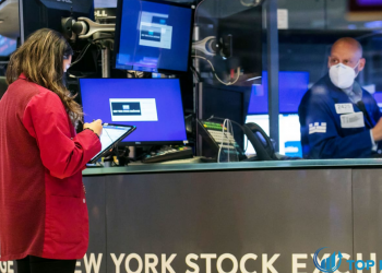 Hợp đồng tương lai chứng khoán không đổi sau khi thị trường bán tháo