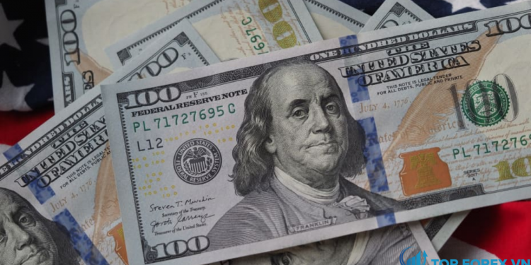 Đồng Đô la sụt giảm khi khẩu vị rủi ro phục hồi