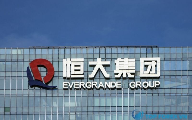Cổ phiếu Evergrande Trung Quốc tăng vọt