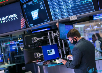 Hợp đồng tương lai cổ phiếu tăng nhẹ