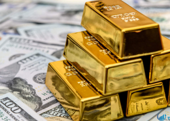 Giá vàng giảm hơn 2% khi đồng Đô la tăng giá