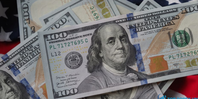 Đồng đô la giảm trong giao dịch sau khi chứng khoán Mỹ đạt mức cao kỷ lục