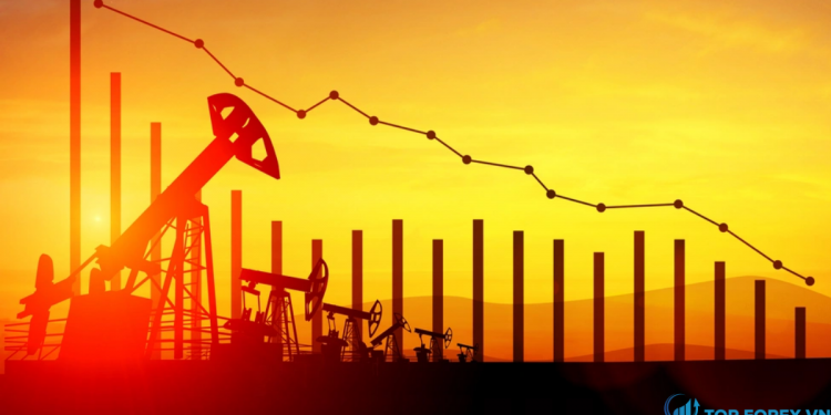 Giá dầu trái chiều, dầu thô Mỹ giảm sau khi nhiều chuyến bay bị hủy do COVID-19