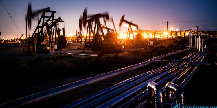 Giá dầu giảm từ mức cao nhất trong một tháng do kế hoạch cung cấp của OPEC +
