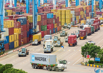 Trung Quốc công bố thặng dư thương mại kỷ lục trong tháng 12 và năm 2021 nhờ xuất khẩu mạnh mẽ