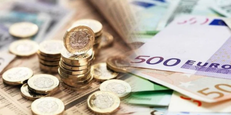 Hy vọng hòa bình ở Ukraine giữ cho đồng Euro nổi lên