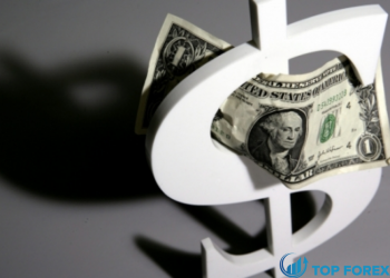 Đô la giảm từ mức cao nhất 20 năm, nhân dân tệ tạm dừng trượt