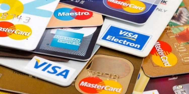 Làm thẻ ATM cần những gì?