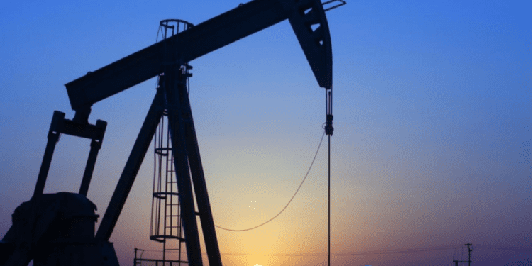 Giá dầu giảm khi thảm họa lạm phát diễn ra ở trung tâm