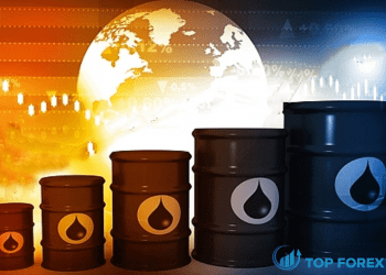 Giá dầu tăng nhờ dấu hiệu cải thiện nhu cầu