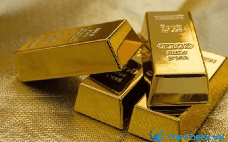 Giá vàng tăng theo nhu cầu an toàn, đồng giảm 1%