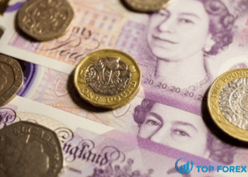 Đồng bảng Anh giảm giá tạm dừng khi nhà đầu tư chờ phản hồi chính sách