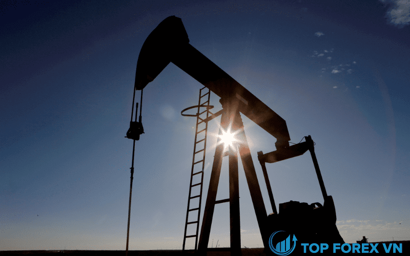 Triển vọng giá dầu thô WTI