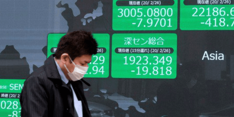 Chứng khoán châu Á thoái lui trước cơn suy thoái kinh tế toàn cầu