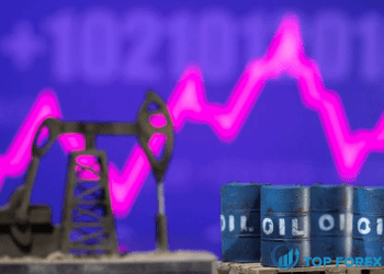 Giá dầu tăng hơn 2% do báo cáo của OPEC+ cắt giảm nguồn cung