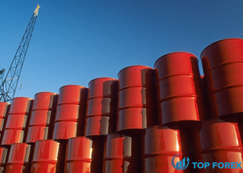 Giá dầu ổn định thấp hơn khi các trường hợp COVID gia tăng ở Trung Quốc