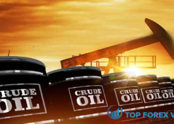 Giá dầu ít thay đổi, bù đắp tổn thất tuần trước do nguồn cung được cải thiện