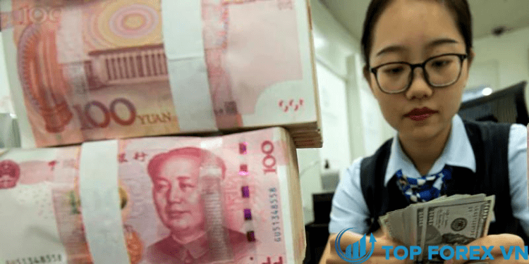 Trung Quốc bán đô la Mỹ để hỗ trợ đồng nhân dân tệ