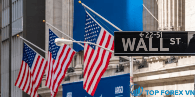 S&P 500, Nasdaq tăng cao hơn sau dữ liệu CPI Mỹ