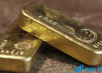 Giá vàng tiếp tục giảm sau khi chạm mức đáy 7 tháng