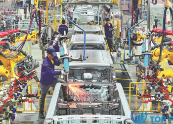 Chỉ số PMI sản xuất của Trung Quốc kéo dài đà giảm trong tháng 11 