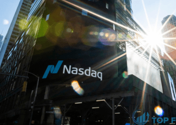 Nasdaq tăng mạnh khi Alphabet và AMD thúc đẩy triển vọng AI