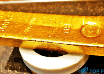 Giá vàng ngày 26/12: vàng trong nước tăng mạnh