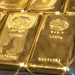 Giá vàng ngày 05/12: giảm hơn 2% sau khi lập mức đỉnh mới