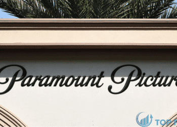 S&P cắt xếp hạng tín dụng của Paramount xuống BB+
