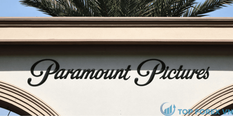 S&P cắt xếp hạng tín dụng của Paramount xuống BB+