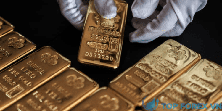 Giá vàng ngày 02/04: vàng thế giới chịu áp lực khi USD tăng cao