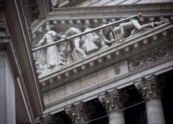 Nasdaq, S&P 500 lập kỷ lục 4 phiên liên tiếp – ngày 14/06/2024