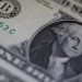 Đồng USD chao đảo khi chờ thêm manh mối từ Fed