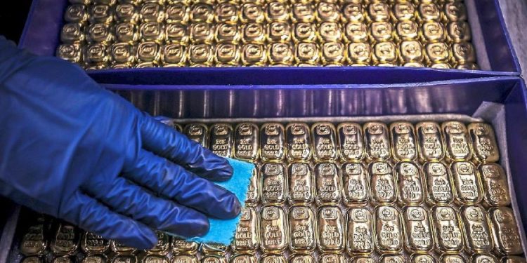 Giá vàng ngày 12/06: vàng thế giới biến động nhẹ trước dữ liệu CPI Mỹ