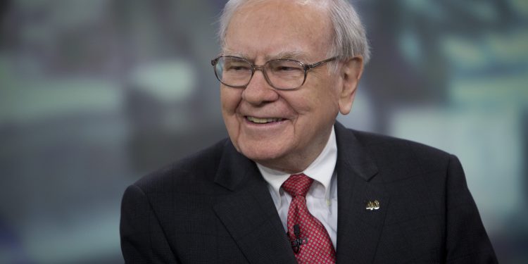 Berkshire Hathaway của Warren Buffett chạm mốc 1.000 tỷ USD vốn hóa