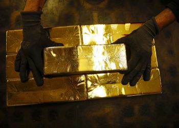 Giá vàng ngày 26/08: vàng thế giới tăng nhẹ sáng đầu tuần