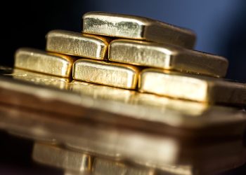 Giá vàng ngày 01/08: vàng SJC tăng mạnh gần 1 triệu đồng