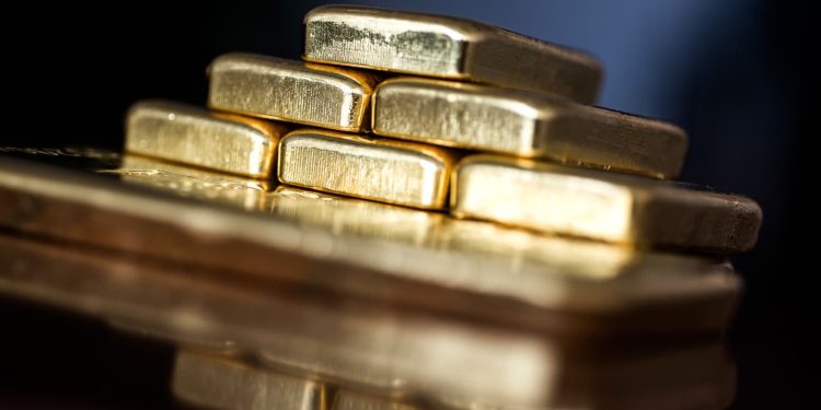 Giá vàng ngày 01/08: vàng SJC tăng mạnh gần 1 triệu đồng