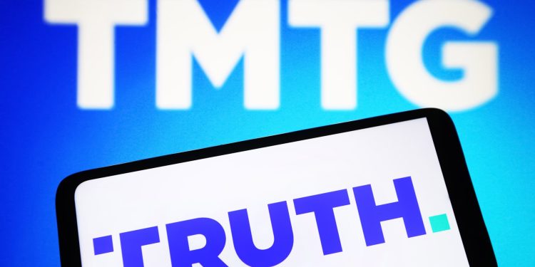 Cổ phiếu Trump Media tăng 20% trước thềm bầu cử Tổng thống Mỹ