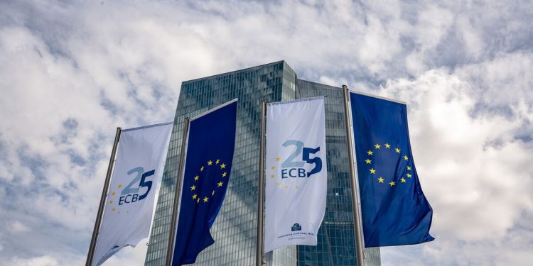 ECB chuẩn bị cắt giảm lãi suất lần thứ hai liên tiếp