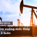Giá dầu ngày 13/11 giảm xuống mức thấp nhất trong 2 tuần
