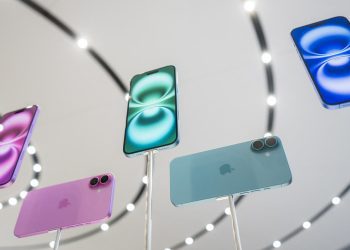 Apple vượt dự báo doanh thu nhờ doanh số bán iPhone 