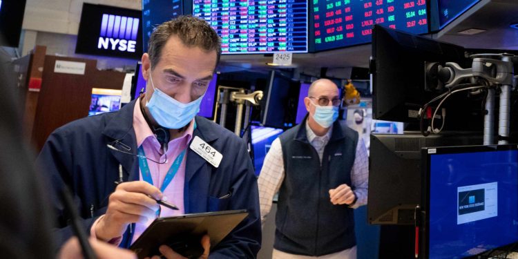 Chứng khoán Mỹ giảm điểm sau phát biểu của Chủ tịch Fed