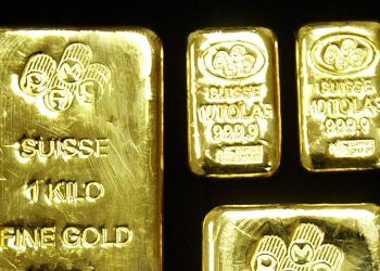 Giá vàng ngày 29/11: vàng thế giới tăng nhẹ nhờ nhu cầu trú ẩn an toàn