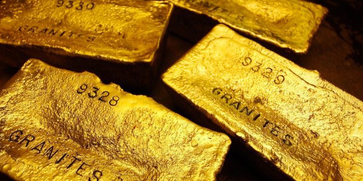 Giá vàng ngày 24/12: vàng thế giới giảm vì áp lực từ đồng USD