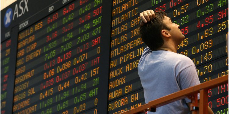 Chứng khoán châu Á giảm sau đợt bán tháo trên Phố Wall